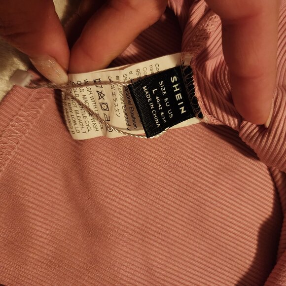 Cropped t shirt - Picture 3 of 3